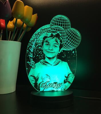Kişiye Özel Çizgisel Balonlu Oval 3D Led Lamba