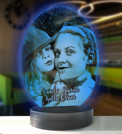 Kişiye Özel Resimli Anneler Gününe Özel Oval 3d Modelli Gece Lambası - Thumbnail